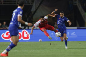 استقلال 1- 1 پرسپولیس، دربی 107