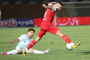 پرسپولیس ۲ - ذوب آهن ۰